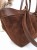 duża brązowa torebka damska wykonana zamszu , skórzane uchwyty , kolor brązowy marrone butik hrabina