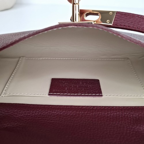 bordowa torebka skórzana wizytowa podłużna