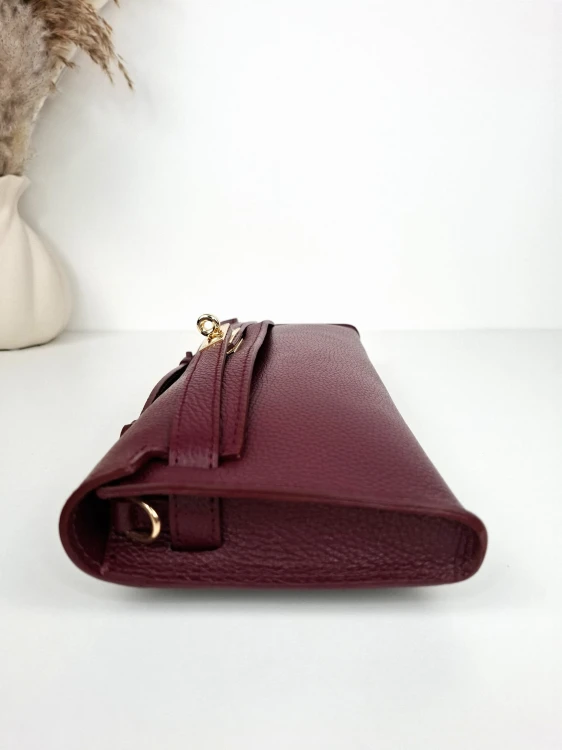 bordowa torebka skórzana wizytowa podłużna