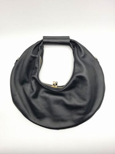 duza okragla torebka damska czarna skora naturalna