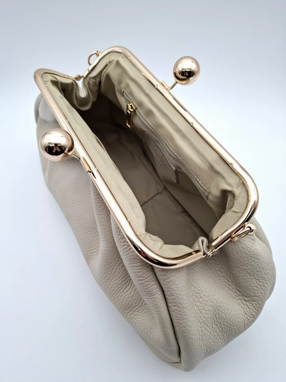 duza torebka na bigiel maxi clutch bag bezowa skorzana