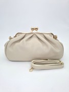 duza torebka na bigiel maxi clutch bag bezowa skorzana