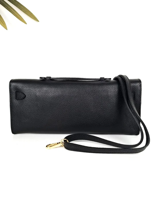 Czarna skórzana elegancka torebka wizytowa z paskiem vera pelle