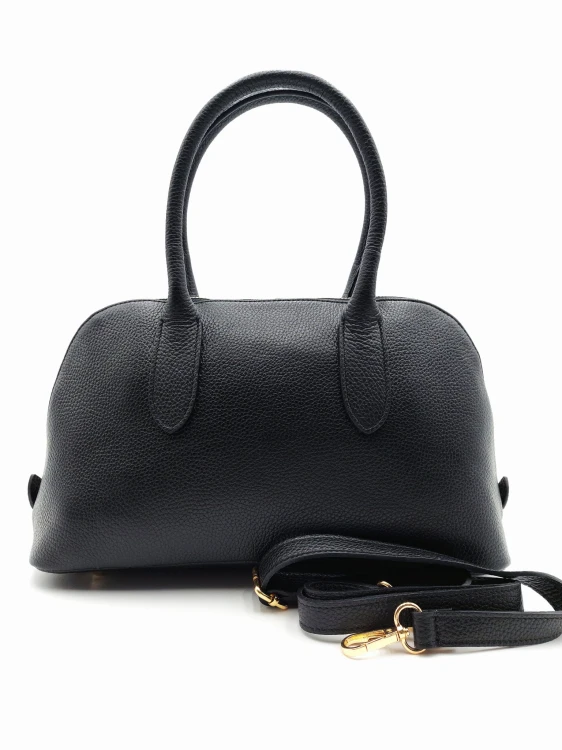 kuferek czarny Ingrid skóra naturalna vera pelle z paskiem widok z tyłu