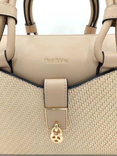 tom &amp; eva torebka kuferek damski zbliżenie na detal