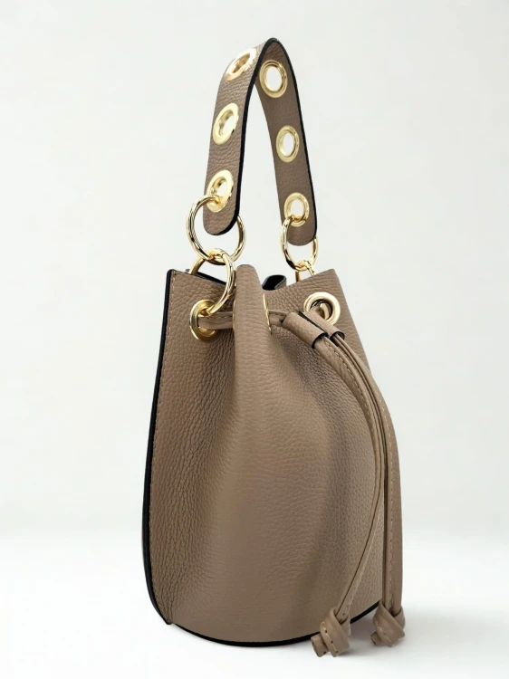 torebka skórzana worek taupe z ozdobna rączką