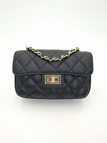 czarna-pikowana-torebka-damska-chanelka