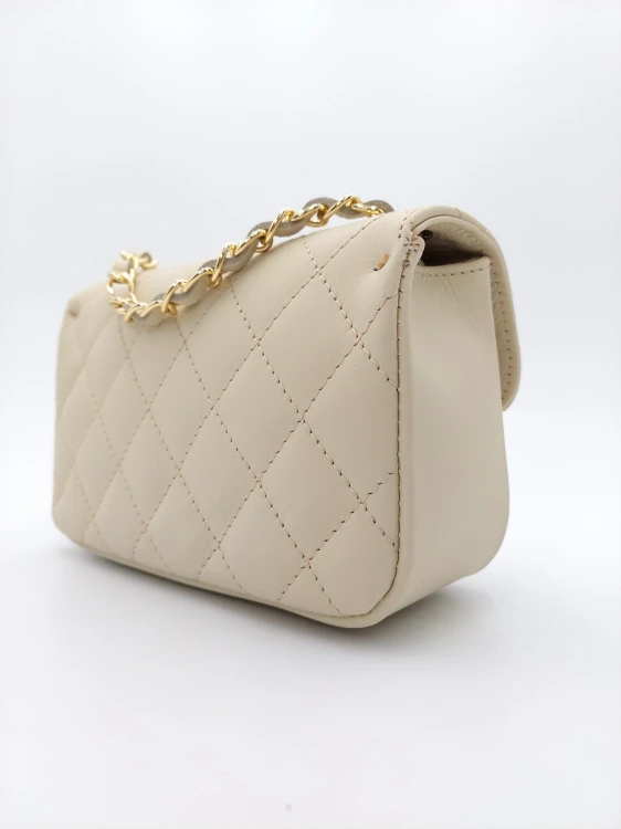 elegancka-jasna-torebka-damska