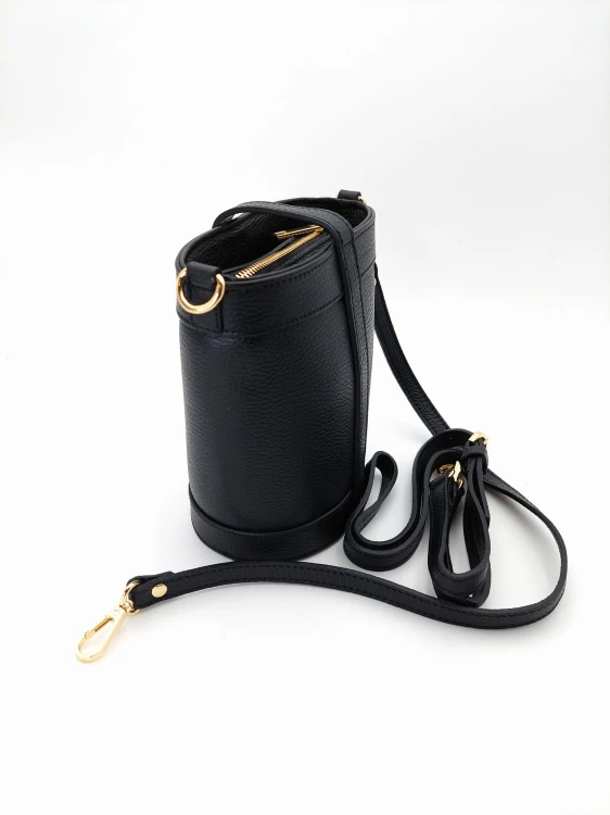 vera pelle czarna torebka damska kubełkowa