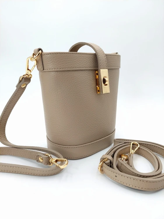 włoska skórzana torebka damska beżowa kubełek